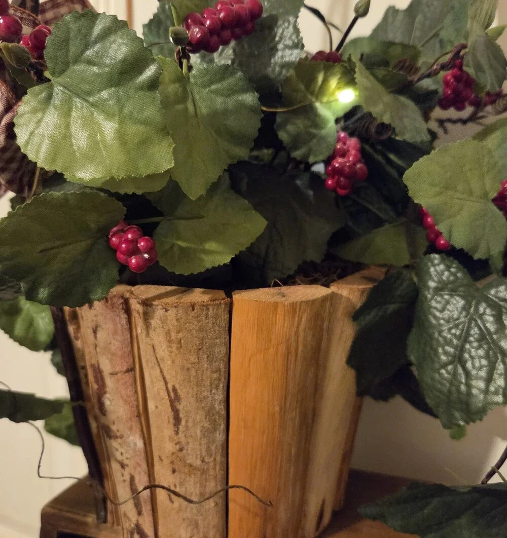 Decorative Red Berry and Greenery Basket Accent With Mini Lights BO